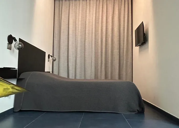 Domus
