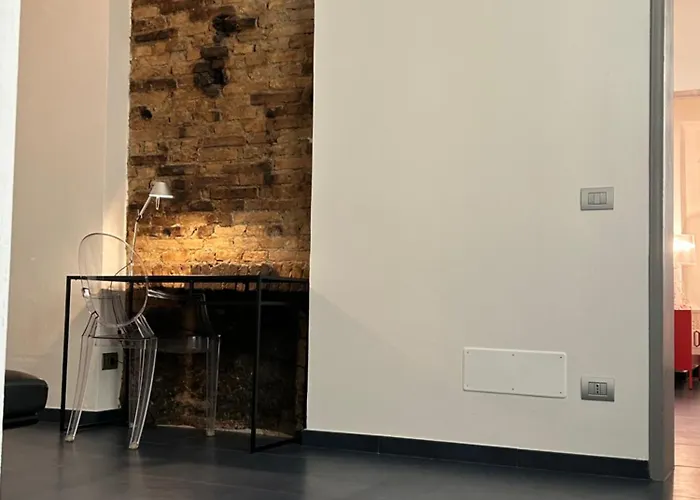 Domus *